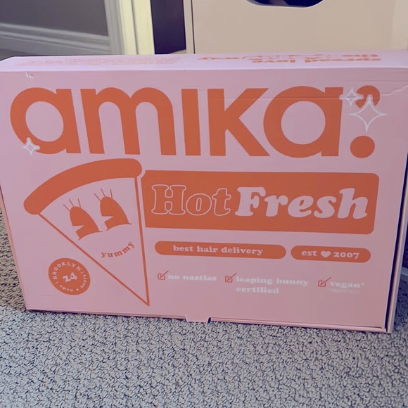 Amika hair blow dryer set - Picture 2 of 3